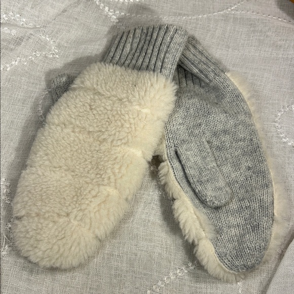 NWT Hannah Rose cashmere wool mix mittens - Picture 2 of 8